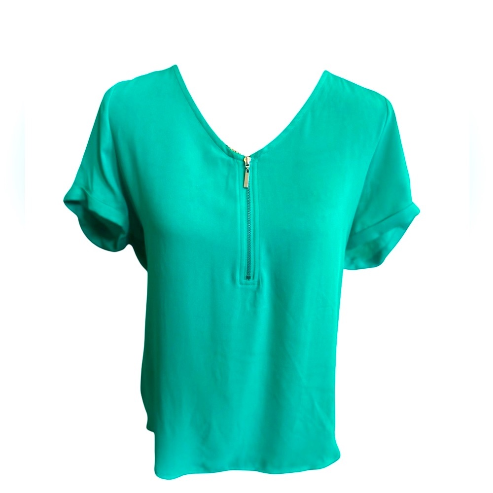 APT.9 Vibrant Green V-neck Blouse with 3/4 Front Zipper & Cuffed Sleeves Sz. M